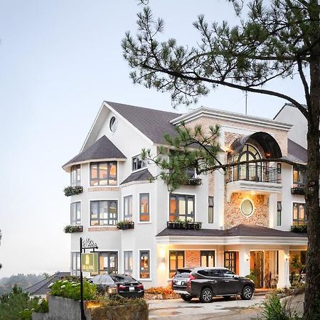 De La Sol Villa Dalat Екстериор снимка