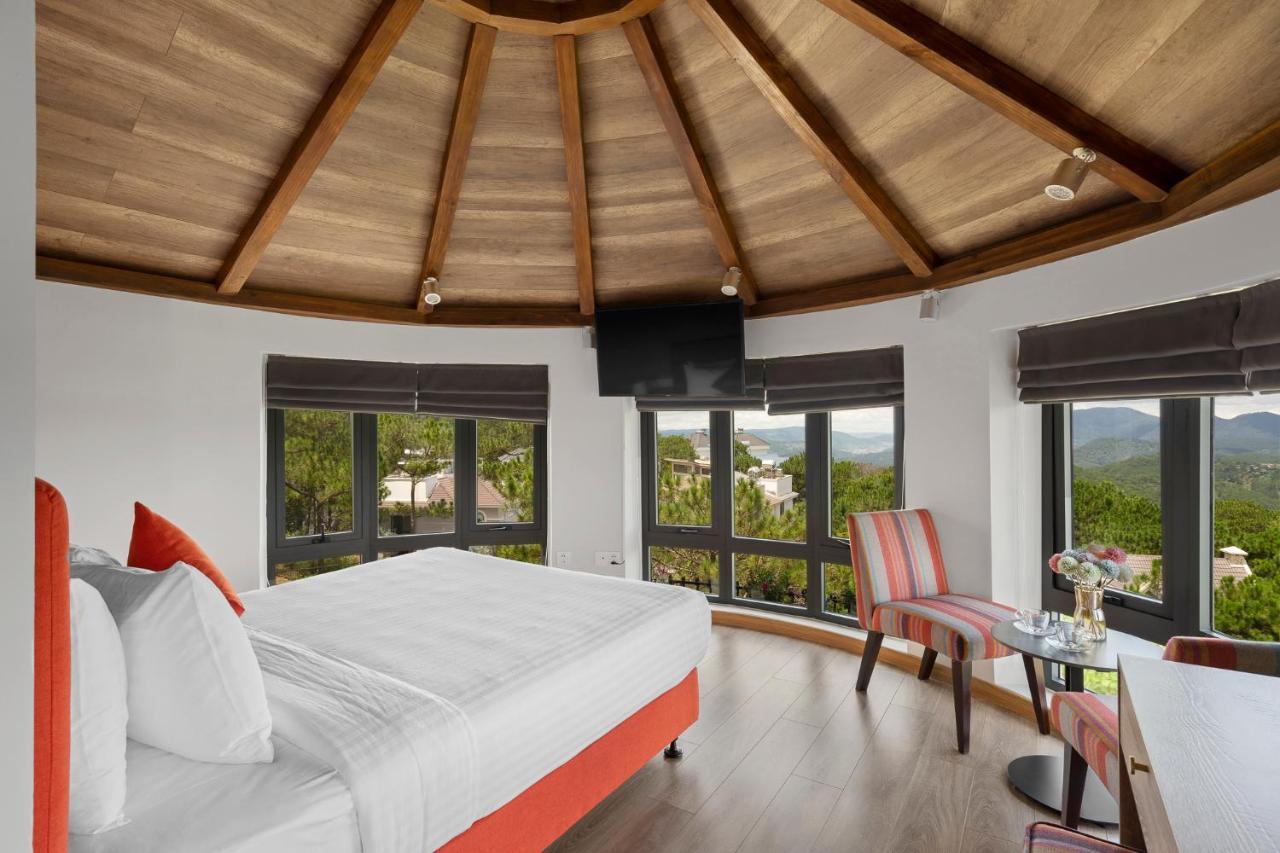 De La Sol Villa Dalat Екстериор снимка