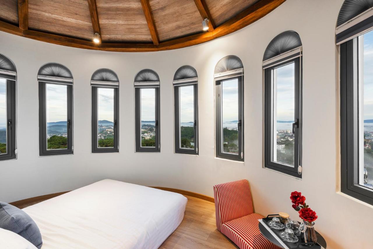 De La Sol Villa Dalat Екстериор снимка